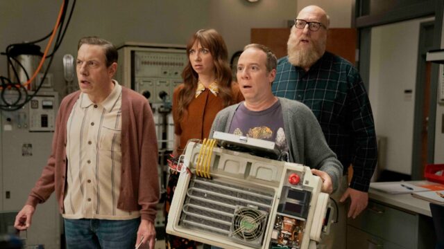 ‘big-bang-theory’-spinoff-‘stuart-fails-to-save-the-universe’-reveals-first-look ‘big-bang-theory’-spinoff-‘stuart-fails-to-save-the-universe’-reveals-first-look