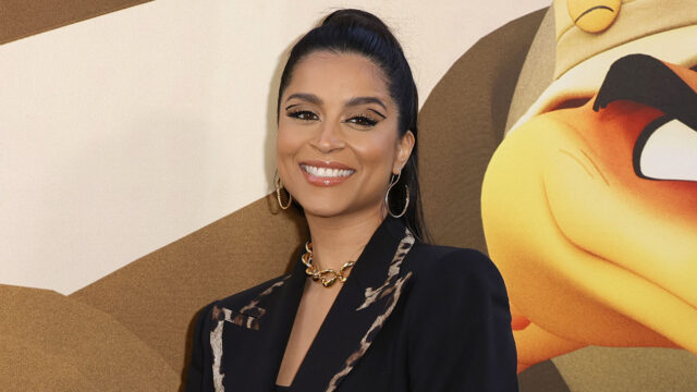 lilly-singh-to-receive-the-hollywood-reporter’s-women-in-entertainment-canada-honor