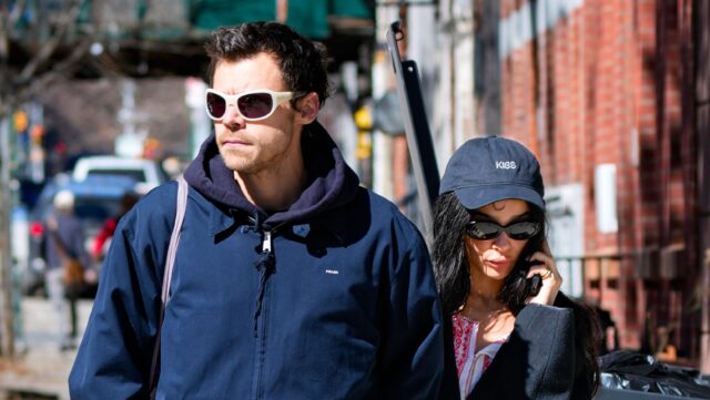 harry-styles,-zoe-kravitz,-and-why-‘larry’-fans-can’t-let-him-pick-one-person