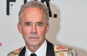 ジョーダン・ピーターソン、深刻な薬物離脱症状のため表舞台から身を引く ジョーダン・ピーターソン、深刻な薬物離脱症状のため表舞台から身を引く
