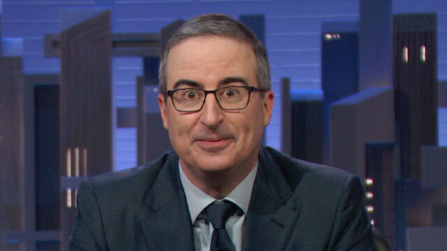 john-oliver-has-a-bone-to-pick-with-‘legally-blonde-2:-red,-white-&-blonde’