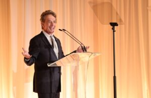 Martin Short Breaks Silence About Daughter martin-short-breaks-silence-about-daughter