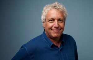 Who Was Barry Blaustein? 5 Things to Know About the ‘SNL’ Writer Who Died who-was-barry-blaustein?-5-things-to-know-about-the-‘snl’-writer-who-died