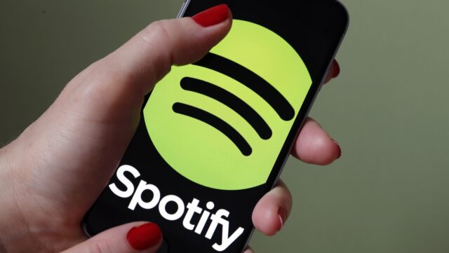 why-did-spotify-change-their-logo-to-a-disco-ball?-makeover-explained