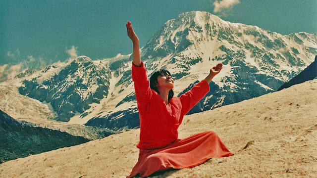 japanese-himalayan-master-yogmata-keiko-aikawa-takes-the-world-stage
