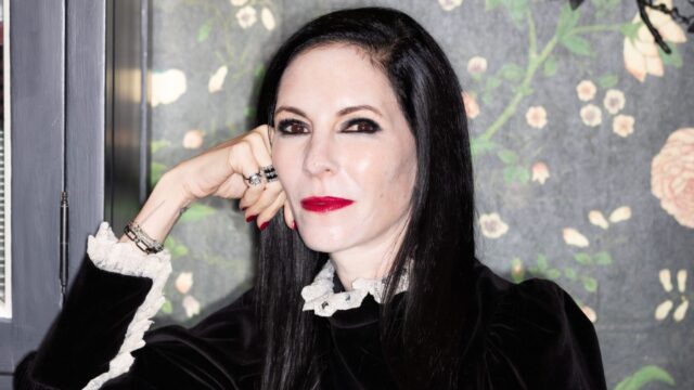 jill-kargman-is-still-the-upper-east-side’s-most-unlikely-ambassador
