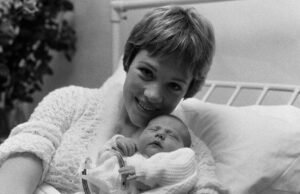 Julie Andrews’ Children: Meet Her 3 Adult Daughters julie-andrews’-children:-meet-her-3-adult-daughters