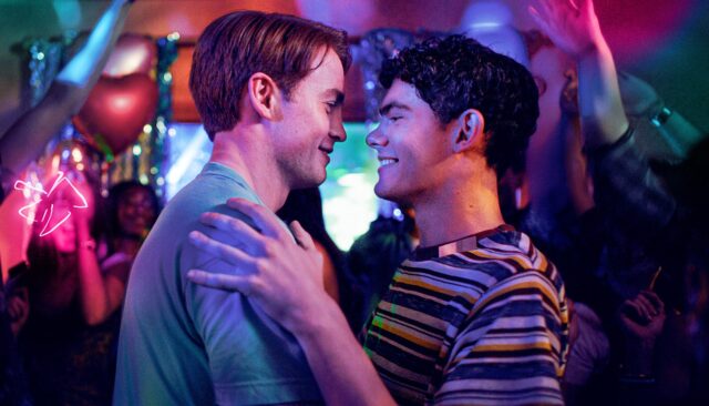 ‘heartstopper-forever’-movie:-updates-on-the-release-date,-cast,-how-to-watch-&-more
