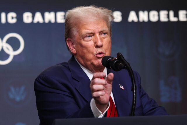 donald-trump-accused-of-wearing