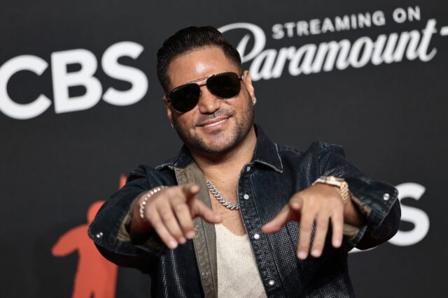 ronnie-ortiz-magro-appears-to-nod-off-during-interview,-sparking-concern-among-fans
