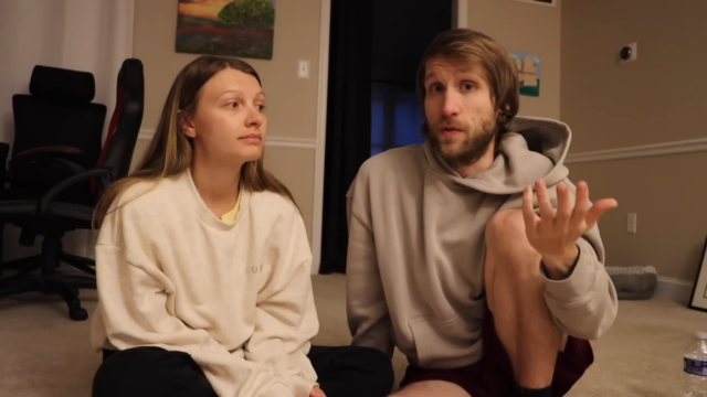 jesse-ridgway-&-wife-terminate-pregnancy-over-down-syndrome