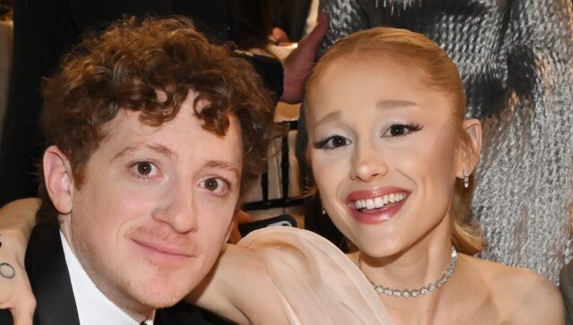 ariana-grande-and-ethan-slater’s-relationship-timeline:-from-‘wicked’-co-stars-to-dating