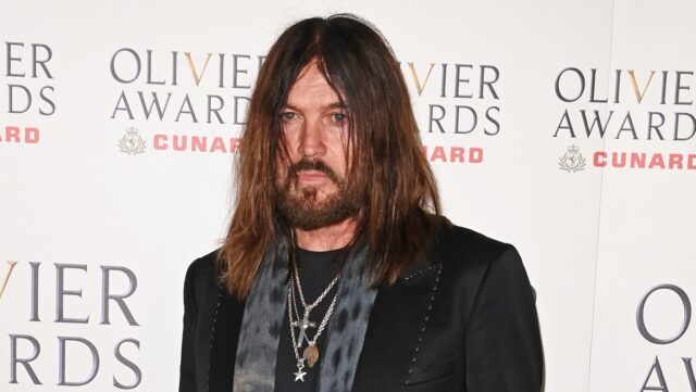 billy-ray-cyrus’-health:-all-about-his-sepsis-diagnosis-&-vocal-issues