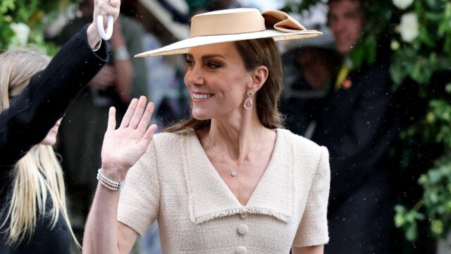 kate-middleton-runs-into-famous-ex-at-royal-wedding:-awkward? kate-middleton-runs-into-famous-ex-at-royal-wedding:-awkward?