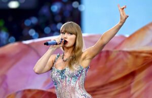 Donald Trump OUT, Taylor Swift IN For Knicks vs. Spurs Game 4! donald-trump-out,-taylor-swift-in-for-knicks-vs.-spurs-game-4!