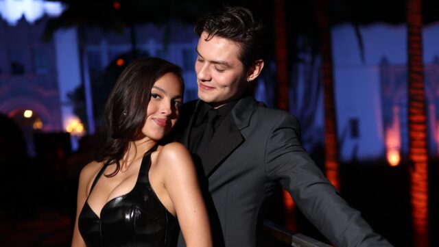 are-olivia-rodrigo-&-louis-partridge-still-together?-their-full-relationship-timeline